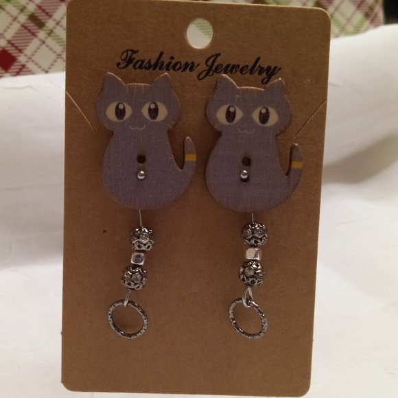 Home Made Handmade Wood & Metal Cat Gray & Yellow Button Earrings #44 - Picture 9 of 10